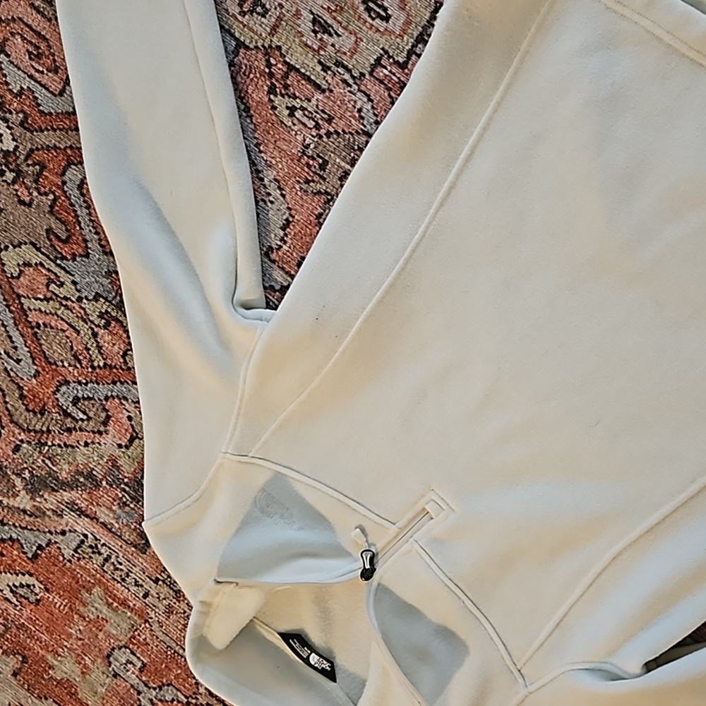 Northface Pullover - image 4